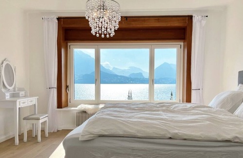 Merligen House | Berg- und Seepanorama im Berner Oberland Schweiz