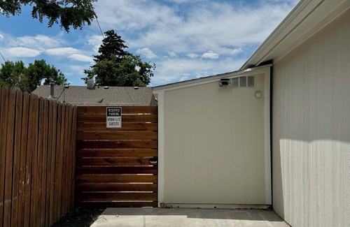 Berkeley House | Berkeley ADU with Mtn Views