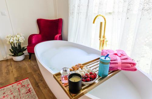 Mugeni House | Berta Guesthouse