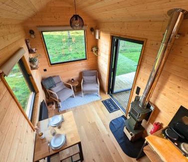Verlaine Ski Chalet | Berta Tiny house