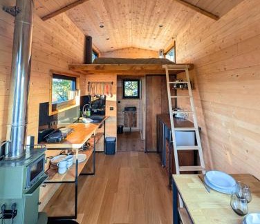 Verlaine Ski Chalet | Berta Tiny house