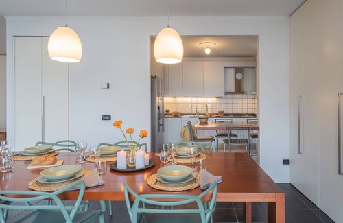 Moltrasio Apartment | Besana 9 on the Lake - Private garden & parking