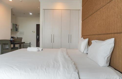 Permata Hijau Apartment | Best Homey and Strategic Studio at Bellezza Apartment By Travelio