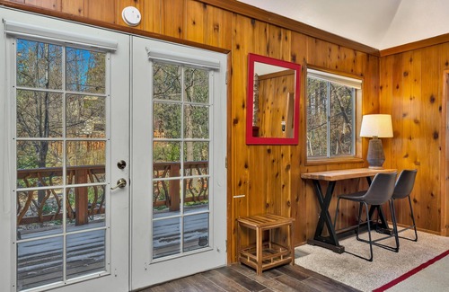 Idyllwild House | Best in town location private pro clean dogs ok kids play space fire pit loved!