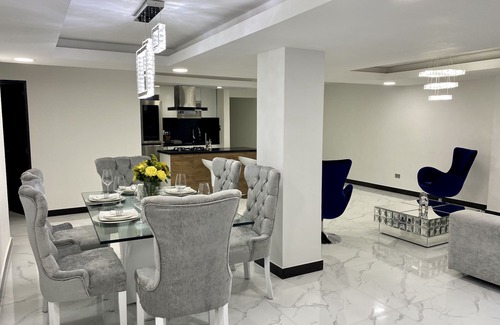 Granada Apartment | Best Modern Apto Granada Zona Rosa Cali-Colombia