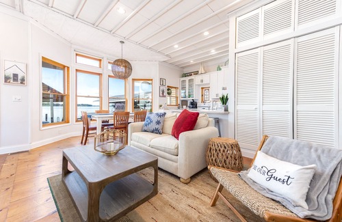 Russells Point House | Best Sunsets on Indian Lake. Perfect for fall & winter escapes! Close to skiing.