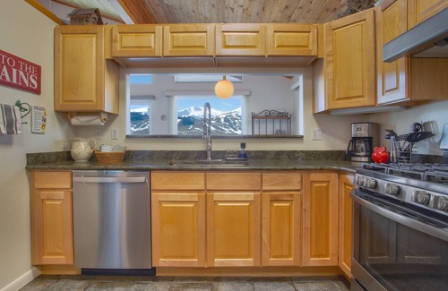 Huron Heights House | BEST views in Breck! A+ for comfort & cleanliness