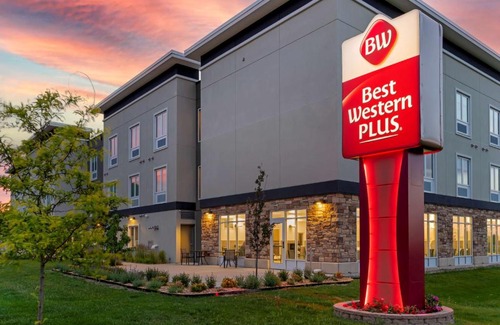 Isanti Hotel | Best Western Plus Isanti