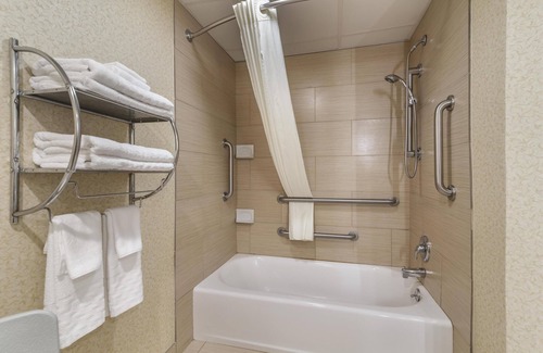 Keene Hotel | Best Western Plus Keene Hotel