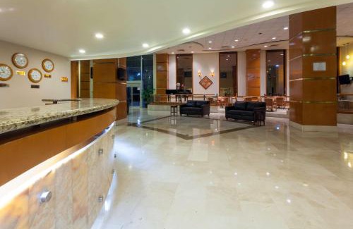 Nuevo Laredo Hotel | Best Western PLUS Nuevo Laredo Inn & Suites