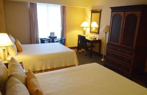 Nuevo Laredo Hotel | Best Western PLUS Nuevo Laredo Inn & Suites