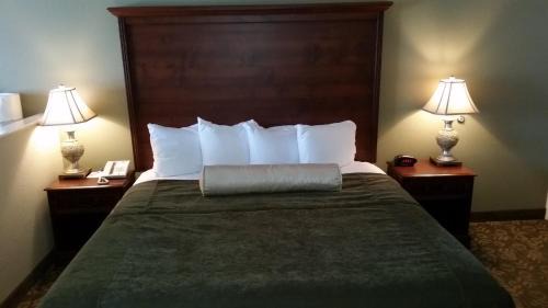 Reedsport Hotel | Best Western Salbasgeon Inn & Suites