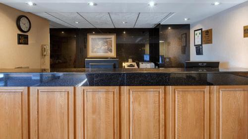 Thunder Bay Hotel | Best Western Thunder Bay Crossroads