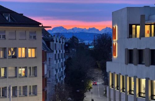 Hottingen Apartment | Bestvalueformoneyacfreeparkingtoplocation