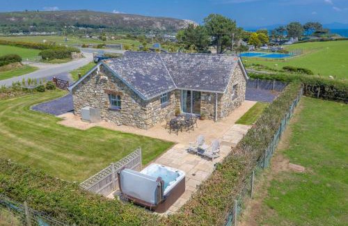 Mynytho House | Beudy-Soch