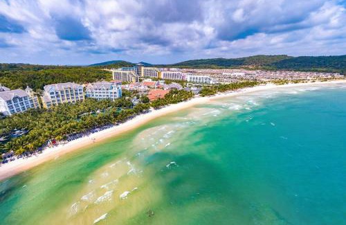 An Thoi Villa | Biệt thự 6 phòng ngủ Hayha Tropical Khem Beach