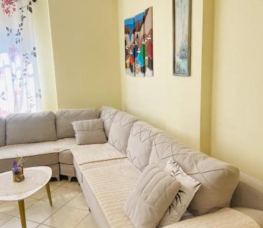 Lezhe Apartment | Biancas House