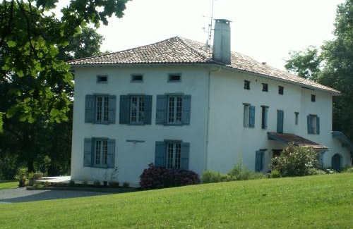 Saint-Pee-sur-Nivelle House | BIDACHUNA