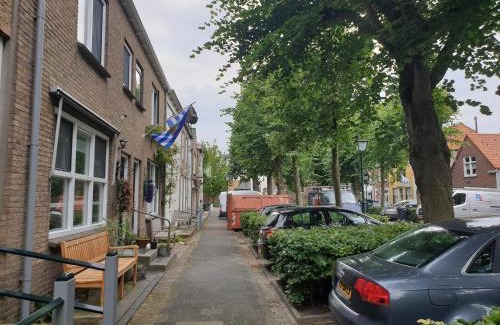 Colijnsplaat House | Biedebure