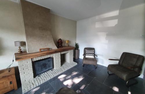 Colijnsplaat House | Biedebure