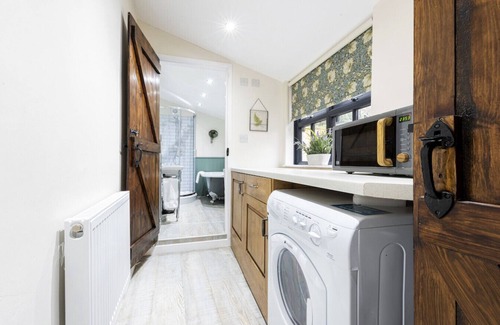 Ollerton House | Bieldside Cottage Ollerton