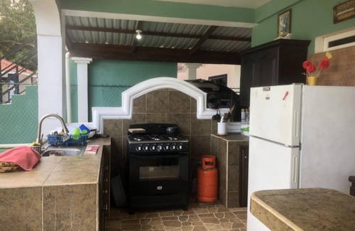 Omoa Villa | Big and beautiful house, only 1 min from the beach