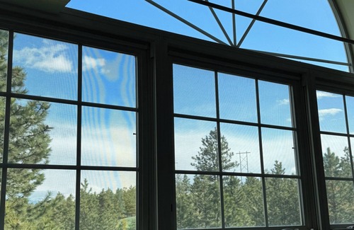 Montana City House | Big Mountain Retreat – 6BR, Game Room, Peloton, Deck, Views – South Helena