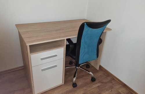 Siska District Apartment | big Tivoli studio