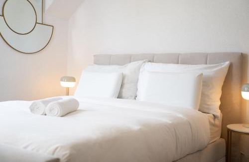 Grenchen Apartment | Bijou D'or