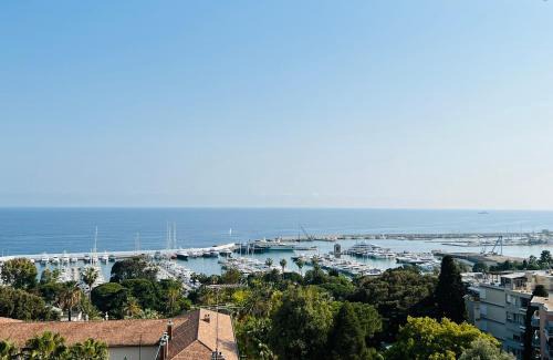 Sanremo Apartment | Bilocale VISTA MARE e Parcheggio privato