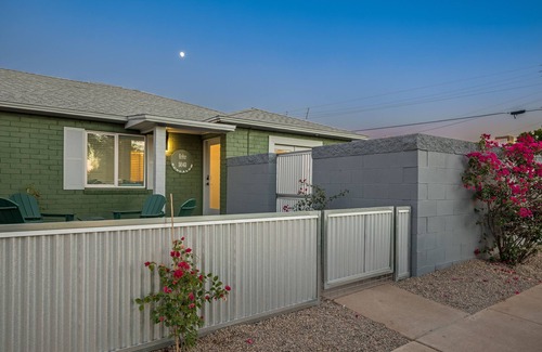 Encanto House | Biltmore Boho Bungalow w/Heated Pool, Fenced Yard, AC, W/D, Fast Wifi, Smart TVs