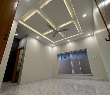F-8 Sector Bed & Breakfast | BIN Nafay House