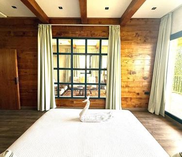 Ain Chkef House | Bio et Bois -Luxury Bio Farm-