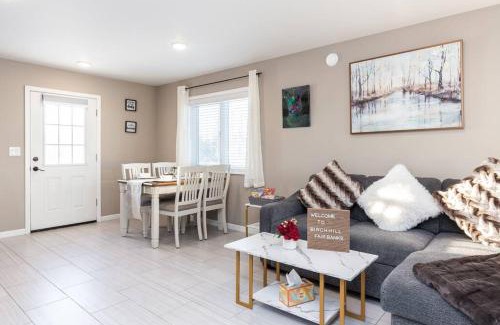 Fairbanks House | Birch Hill Retreat Great location2+gArAge+AurorA