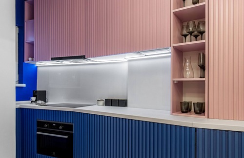 Bucharest City-Centre Apartment | Birds of Paradise