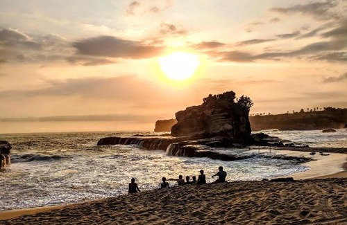 Sendang House | BISS Pantai Klayar