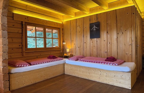 Schenkenzell Cabin | Black Forest log cabin *16pers *sauna *terrace *nature *JGA *friends *family