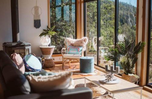 Four Mile Creek House | Black Wattle Coastal Retreat