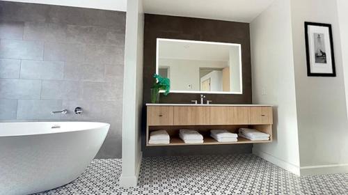 York Hotel | Blackbush Beach Resort