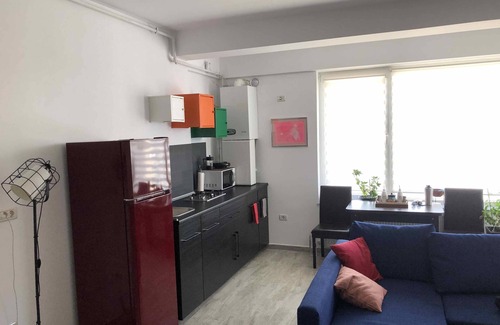 Mamaia-Sat Apartment | BlackSeaBlueBike Beachfront Apartment