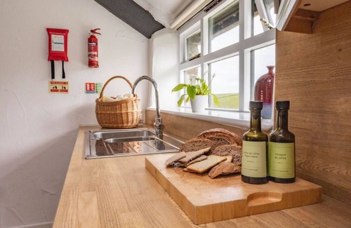 Wainhouse Corner Cottage | Bligh - cosy cottage near Crackington Haven