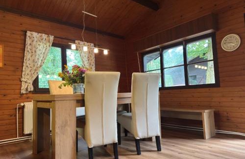 Eschede House | Blockhäuser auf Reiterhof in Eschede