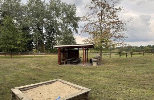 Eschede House | Blockhäuser auf Reiterhof in Eschede