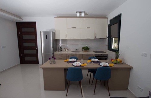Karuc Apartment | Blue apartment is situated in amazing uvala Paljuskovo in Bar.
