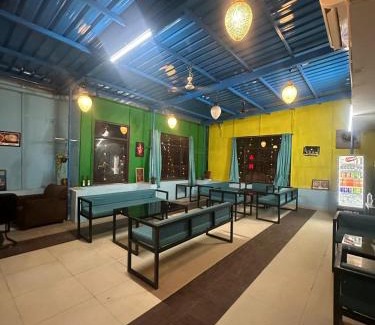 Khattalwada Hotel | Blue Brick