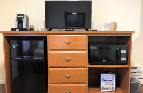 Brookings Hotel | Blue Coast Inn and Suites