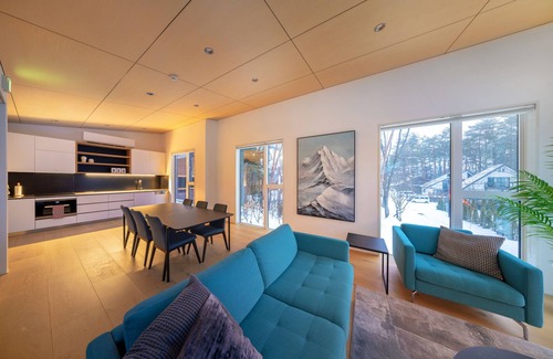 Echo Land Ski Chalet | Blue River Chalets by The Hakuba Collection