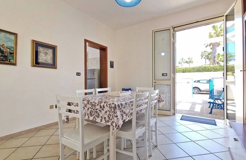 Lido Marini Ski Chalet | Blue Sky Cottage just a few steps from the beach