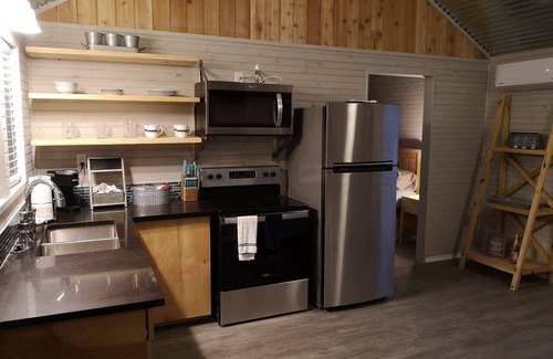 Paluxy Cabin | Bluebonnet - Hot Tub Gazebo - City Escapes Cabins