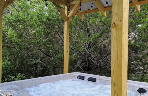 Paluxy Cabin | Bluebonnet - Hot Tub Gazebo - City Escapes Cabins